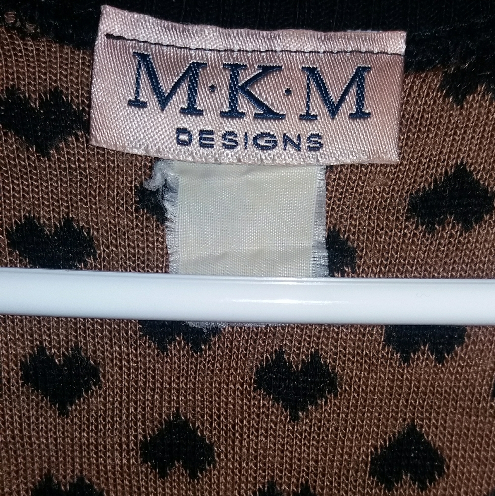 Sweater - Picture 4 of 4